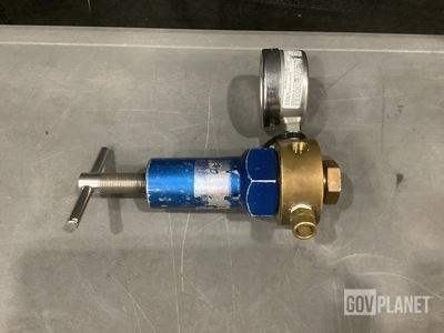 Circle Seal Controls IR10-9102 Fluid Pressure Regulating Valve