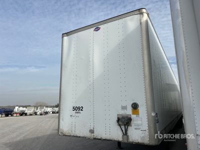 2013 Utility VS2DX 53 ft x 102 in Sliding T/A Van Trailer