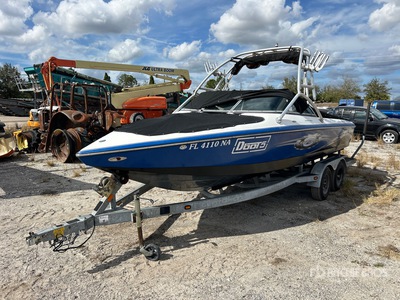 2006 22 ft Barco para wakeboard