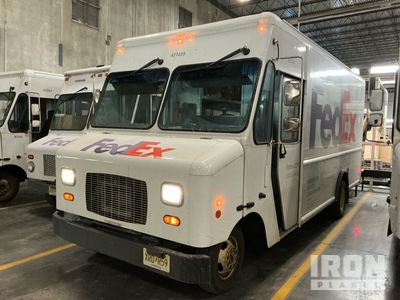 2019 Ford F-450 4x2 Van Truck