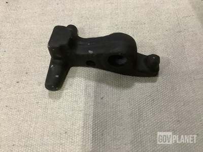 (123) 8380196 Pintle Hook Latches