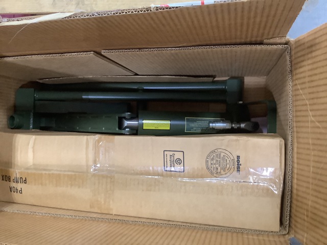 (3) Bogert 30M-HMMWV Jacks