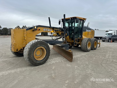 2018 John Deere 872GP AWD Motor Grader