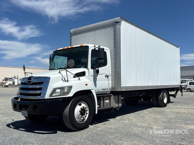 2018 Hino 268 4x2 Van Truck