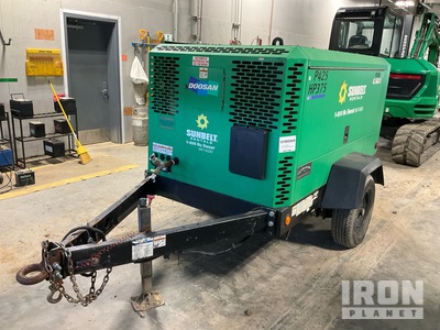 2018 Doosan P425/HP375WCU-T4F 375 cfm Mobile Air Compressor (Inoperable)