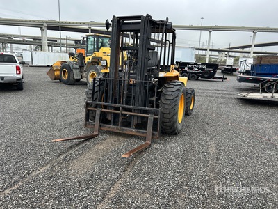 2012 JCB 930 6000 lb 4x4 Carretillas todoterreno