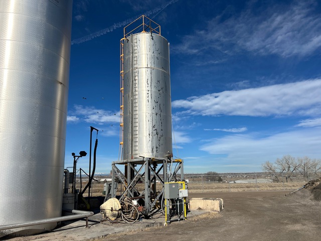 2008 Electric 8000 Model Emulsion Tank and Pump 2008 Electric 8000 Model Emulsion Tank and Pump