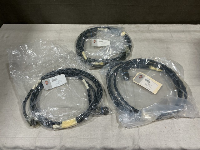(12) Navistar Defense 3113300C91L Wiring Harnesses