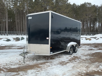 2023 EZ Hauler 16 ft T/A Rimorchio chiuso