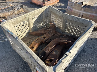 Quantity of (7) Aufreißerschaft