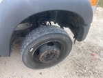 Underbody with Right Steer Tire