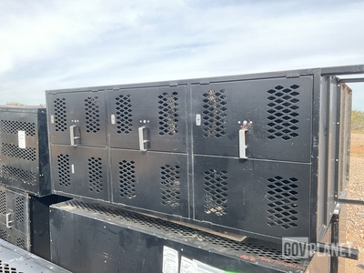 (14) Storage Lockers