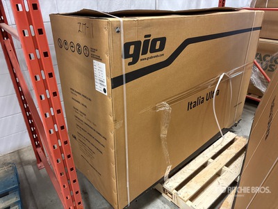 2024 GIO Iltalia Ultra Electric Matte black Scooter