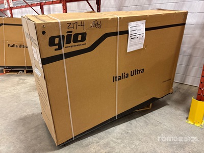 2024 GIO Iltalia Ultra Electric Matte Black Scooter