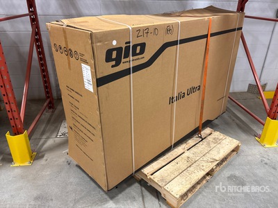 2024 GIO Iltalia Ultra Electric Scooter