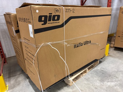 2024 GIO Iltalia Ultra Electric White Scooter