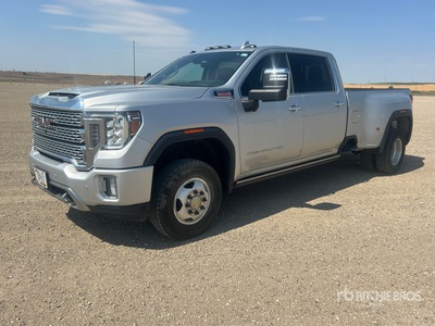 2021 GMC 3500 HD Denali 4x4 Crew Cab Pickup