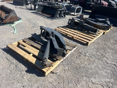 Quantity of (3) Rail road Loader backhoe Crib Bucket 鉄道機械