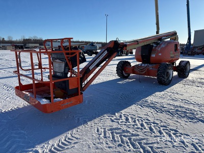 2013 JLG 600AJ 4WD Dual Fuel Articulating Boom Lift