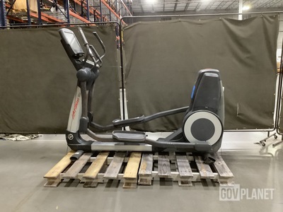 Life Fitness 95X Elliptical