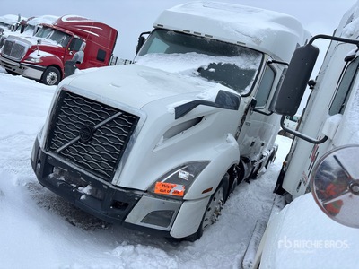 2019 Volvo VNL760 6x4 T/A Sleeper Truck Tractor