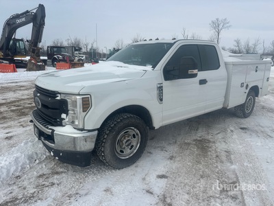 2018 Ford F-250 XL 4x2 Extended Cab Service Truck