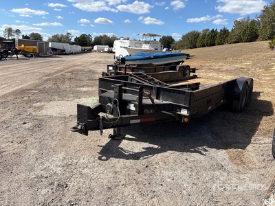 2019 Custom CT7T182 18 ft T/A Equipment Trailer