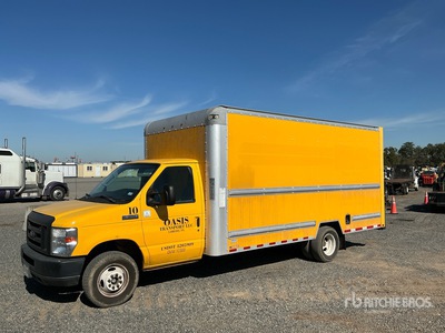 2019 Ford E-350 4x2 Moving Furgoneta caja cerrada
