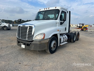 2018 Freightliner Cascadia 125 6x2 T/A Day Cab Truck Tractor
