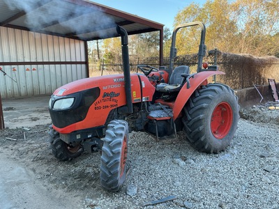 2019 Kubota M7060HD 4WD Utility Tractor (Inoperable)