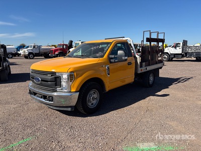 2019 Ford F-250 XL 4x2 Flatbed Truck