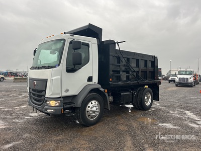 2016 Kenworth K300 4x2 S/A Dump Truck