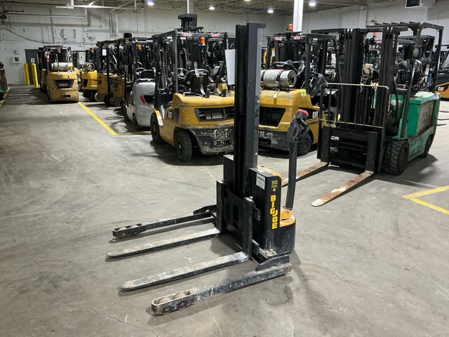 2022 Big Joe S-22-62 2200 lb Electric Stacker