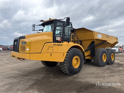 2022 Cat 740 GC Knickgelenkter Muldenkipper
