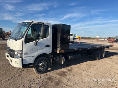 2016 Hino 155 4x2 Table Top Truck