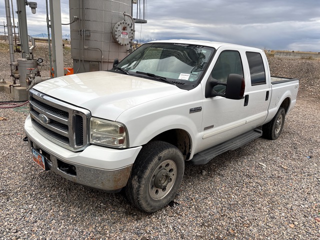 2007 Ford F-250 XLT 4x4 Crew Cab Pickup