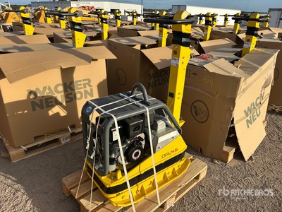 Wacker Neuson DPU45Yeh Reversible Vibratory Plate Compactor