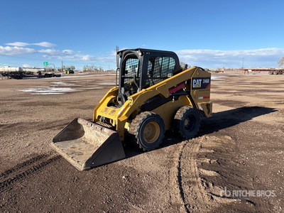 2015 Cat 246D Two-Speed High Flow XPS Ładowarka o sterowaniu burtowym