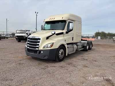 2020 Freightliner Cascadia 126 6x4 T/A Sleeper Truck Tractor
