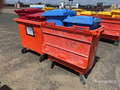 Quantity of (6) حاوية القمامة