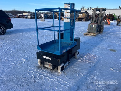 2006 Aichi SV04B رافعة عمودية