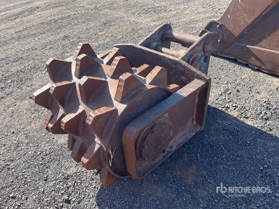 Sparkle 740 mm Q/C Excavator Compaction Wheel