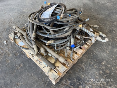 Quantity of Hydraulic Hoses بنود متنوعة - قطع المعدات - Fits Cat