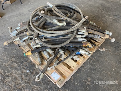 Quantity of Hydraulic Hoses بنود متنوعة - قطع المعدات - Fits Cat