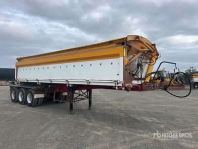 2018 Roadwest 8.5 m Tri/A Hard-Lite Remorque à benne latérale