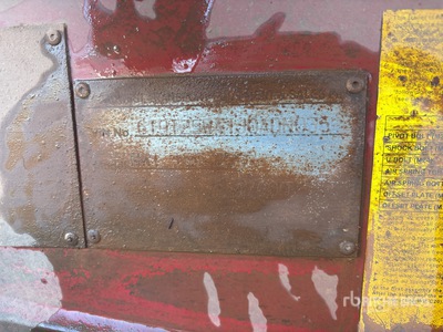 2018 Roadwest 8.5 m Tri/A Side Dump Trailer