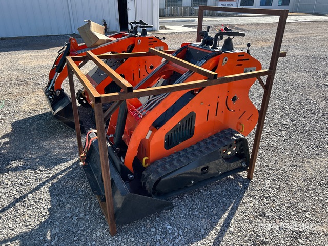 2025 Bison Tek BT305 Mini Compact Track Loader (Unused) | Ritchie Bros ...