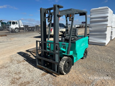2025 Machpro MP-E2 2700 kg Electric Forklift (Unused)