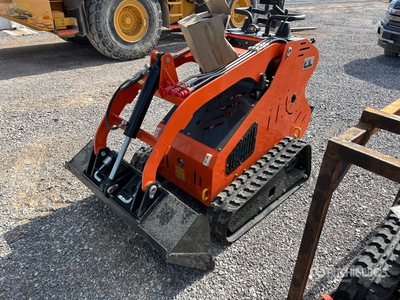 2025 Machpro BT305 Mini Skid Steer Loader (Unused)