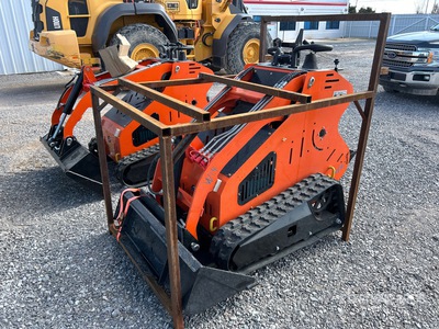 2025 Machpro BT305 Mini Skid Steer Loader (Unused)